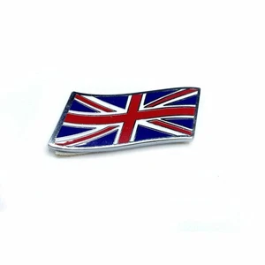 Union Jack Flying Flag Metal Enamel Small Badge Emblem Mini, MG, Triumph etc - Foto 1 di 1