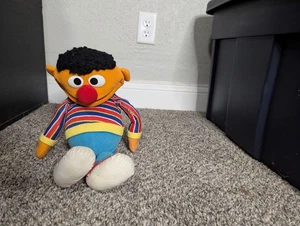 Vintage 1985 Playskool Sesame Street ERNIE Hand puppet - Picture 1 of 6
