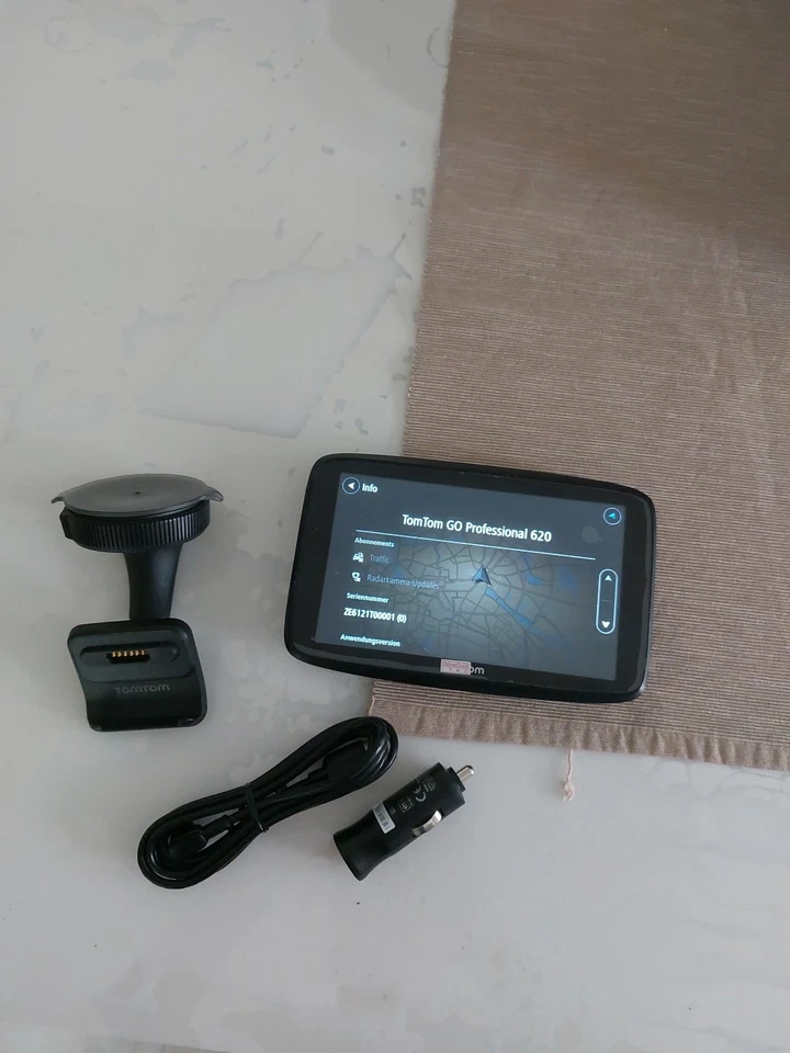 TomTom GO Professional 620 Wifi Navigationssystem World  - Bild 1 von 4