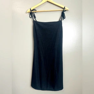 Abito Boohoo costine cravatta spalla collo quadrato swing nero vacanza spiaggia viaggio - Foto 1 di 7