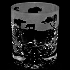 Animo Glass - SANDBLASTED FRIEZE WHISKY WHISKEY TUMBLER GLASS - Rhino - Picture 1 of 2
