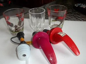 MCM Shot Glasses (3), 1 Liquor Pourer, 2 Jolie Bottle Stoppers - VTG Barware Pkg - Picture 1 of 12