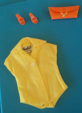 1964 BARBIE YELLOW TOP WITH " ORANGE PURSE & OPEN TOE SHOES 60'S VERY NICE !