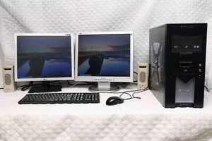 PC Desktop completo, con doppio monitor - Foto 1 di 10