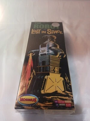 NEW In Box Moebius Lost in Space Robot Kit 2009 - Image 1 of 4
