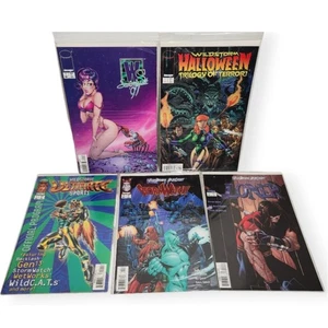Lote de cómics Wildstorm Spotlight, Ultimate Sports, Halloween y traje de baño 1997 casi nuevo - Imagen 1 de 6