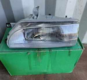 Toyota Corolla 88-92 Links Beifahrerseite N/S Licht Scheinwerfer LUCAS LWB339 - Bild 1 von 14