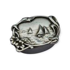 Caja ovalada de plata 915 con escena de velero y flores, estilo náutico Art Nouv - Foto 1 di 10