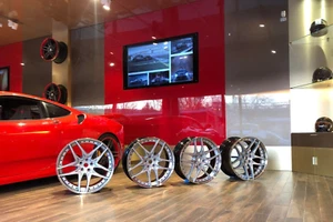 FERRARI F12 N-LARGO NOVITEC ROSSO, Cerchi Anteriori E Posteriori, RIM, NF7 - Imagen 1 de 14