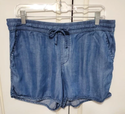 Natural Reflections Chambray Shorts Blue Pull On Drawstring Pockets MEDIUM Y-27 - Image 1 of 4