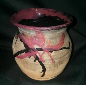 Pequeño tazón aplastado esmalte por goteo de cerámica de estudio firmado Wen Ling abstracto - Imagen 1 de 6