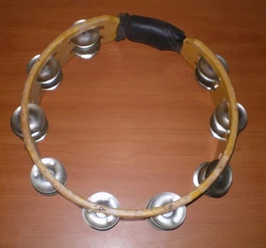 Vintage Wood Rim 10" Double Row TAMBOURINE * 18 Jingles * Percussion Instrument - Picture 1 of 6