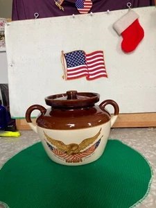 MCCOY EAGLE CROCK BEAN POT THE SPIRIT OF SEVENTY SIX - Picture 1 of 6