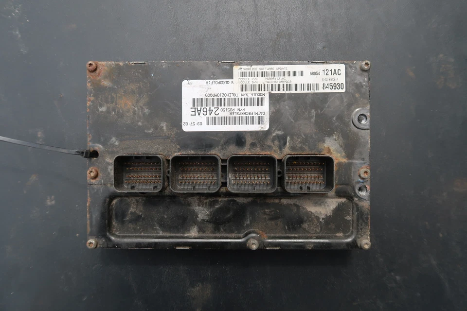 Dodge Charger Chrysler 300 2010 ordenador con motor (A37) 68054121ac Foto 1 de 1