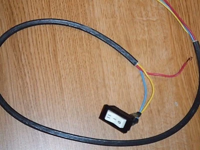 PIEZA DE MONTAJE INTERRUPTOR DE ALIMENTACIÓN EUREKA 27898 PARA EXCALIBUR ORIGINAL NOS Foto 1 de 4