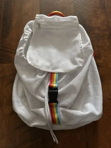 VTG White Mesh Rainbow Straps 17” X 12” Drawstring Backpack Water Bag W/ Buckle - Picture 1 of 9