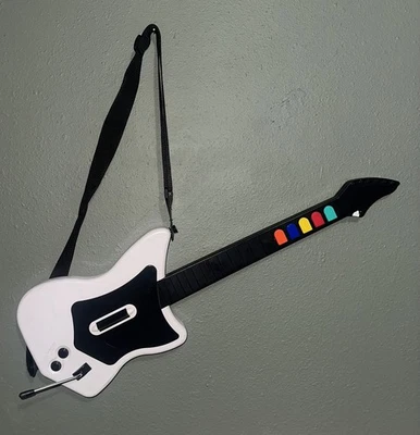 Red Octane PS2 Wireless Guitar White Guitar Hero  Playstation 2 with dongle - Image 1 of 4