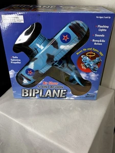 Doppeldecker Air Show STUNT ACTION" Spielzeug, Bump N Go, neu im Karton - Bild 1 von 6