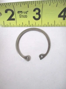MS16631-4112 Retaining Ring 1 1/4" Stainless Steel - Lot of 3 - Picture 1 of 2