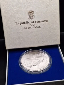 Republic of Panama One 20 Balboas 1975 Franklin Mint 925 plata 130g estuche - Imagen 1 de 4