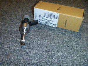 2014-2018 Audi A8 R8 RS5 RS7 S6 S7 S8 Fuel Injector 079-906-036-AD OEM New 2015 - Picture 1 of 1