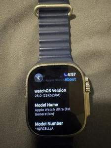 Apple Watch Ultra 1ère génération 49 mm titane, LTE/GPS, débloqué - Photo 1 sur 2