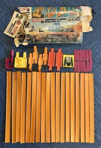 AWESOME 1969 Hot Wheels Mongoose & Snake Drag Race Track Set - Complete W/O Cars - Picture 1 of 8