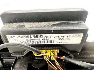 2006 MERCEDES E500 FRONT RIGHT SEAT WEIGHT SENSOR MODULE A 211 870 60 26 OEM 07 - Picture 1 of 1