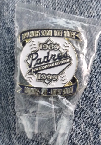 San Diego Padres Season Ticket Holder Limited Edition 1969-1999 Peter David NOS Cover