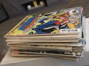 Lot of The New Teen Titans 38 Issues 2, 3, 5-40 Plus Annuals - Picture 1 of 6