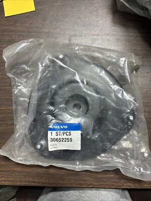 Volvo 2002-2004 Strut Mount S40 V40 Discontinued OEM R14 - Image 1 of 3