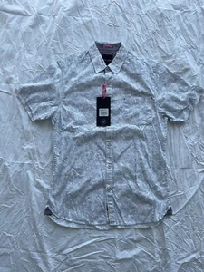 Men’s Button Down Short Sleeve Shirt - Picture 1 of 3