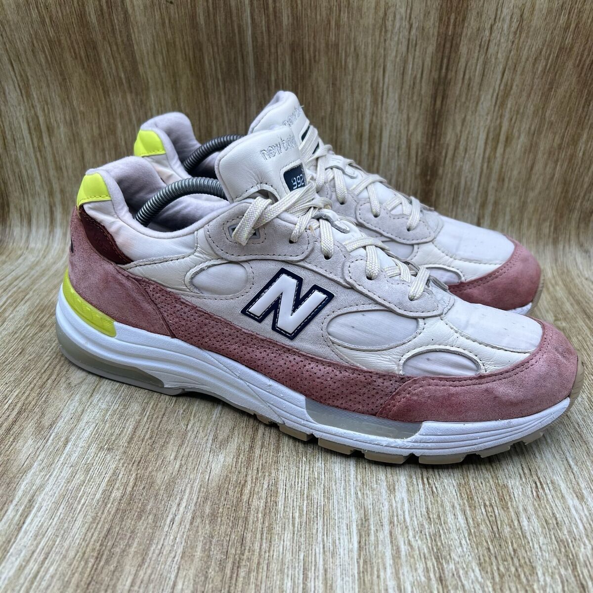 New Balance 992 Sneakers for Men for Sale | Authenticity New Balance 992 Sneakers for Men for Sale | Authenticity