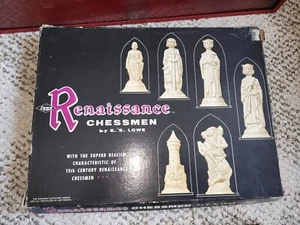 Vintage 1959 Renaissance Chess Chessmen Set By E.S. Lowe Complete - Picture 1 of 4
