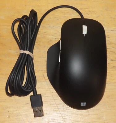 Microsoft 1923 Wired USB Mouse - Image 1 of 4