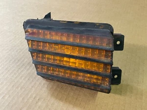 Corvette RH Right Front Park Turn Signal MarkerLight Assembly 80 81 82 GM - Picture 1 of 6