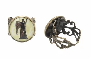 DOCTOR DR WHO LICENSED BBC WEEPING ANGEL FILIGREE BAND ADJUSTABLE ENAMEL RING - Picture 1 of 4