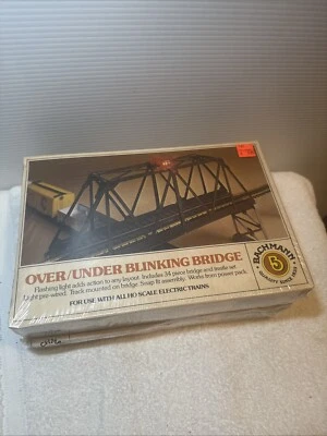 Vintage Bachmann HO Scale Over Under Blinking Bridge 46222 2 Pack Sealed New - Image 1 of 4