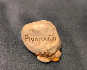 Estatuilla Hallmark Merry Miniatures 1993 Acción de Gracias Plymouth Rock nueva con etiqueta - Imagen 1 de 4