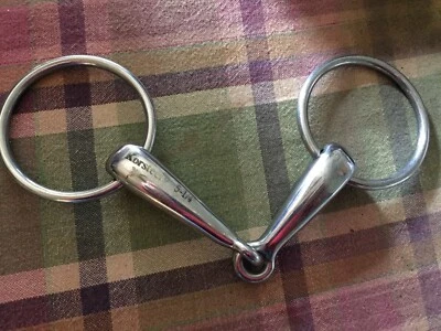 5 1/4-дюймовых легких кусочков Korsteel с полым ртом россыпью - Изображение 1 из 3