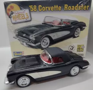 Revell '58 Corvette Roadster California Wheels 1/25 Model Assembled - Picture 1 of 7
