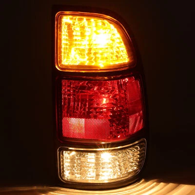 For Toyota Tundra 2000 01 02 03 04 05 06 Tail Light W/Bulbs & Wiring Right DOT - Изображение 1 из 4