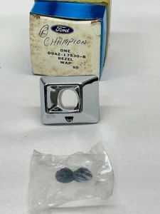 NOS Ford D9AZ‑17530‑B Mirror Control Bezel – 1979 LTD Ranchero Thunderbird - Picture 1 of 6