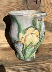 Weller Keramik silberfarbene Vase mit Ofenküssen - Bild 1 von 5