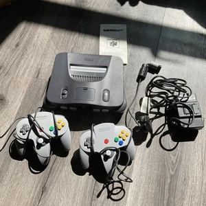Nintendo 64 N64 Console Bundle with Working Controllers and Games - Picture 1 of 10