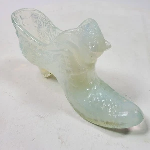 Vintage Fenton Shoe 5.5 Inches Long Victorian Era Milky & Clear - Picture 1 of 6