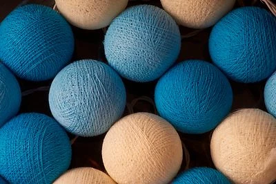 BOLAS DE ALGODÃO LEVES DE CORDÃO TOM CÉU FESTA, PÁTIO, FADA, DECORAÇÃO INTERIOR/EXTERIOR - Imagem 1 de 4