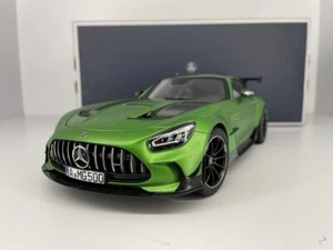 Norev Mercedes Benz AMG GT Black Series Hell 1:18 183903 - Zdjęcie 1 z 4