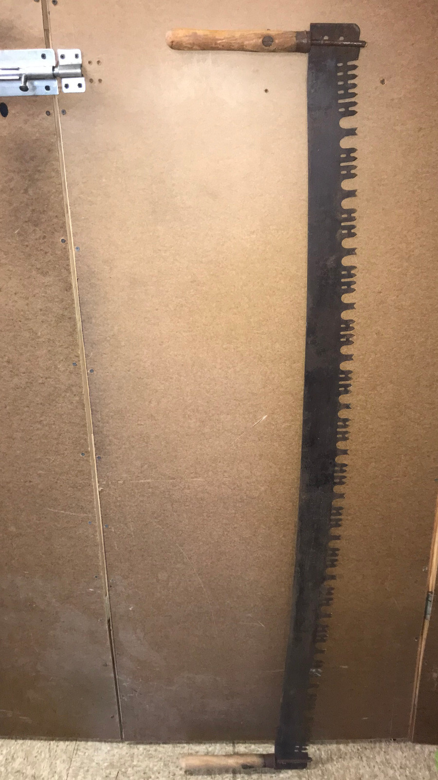 ANTIQUE LARGE TWO 2 MAN CROSS CUT SAW 