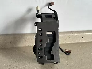 Infiniti Qx56 Armada Titan 2004-2008 bisel de palanca de cambios consola central OEM - Imagen 1 de 4